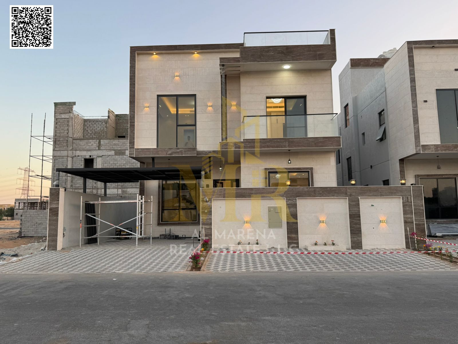 A villa with a price including registration and ownership fees on the main street, ready for occupancy in the most upscale areas of Ajman, freehold fo