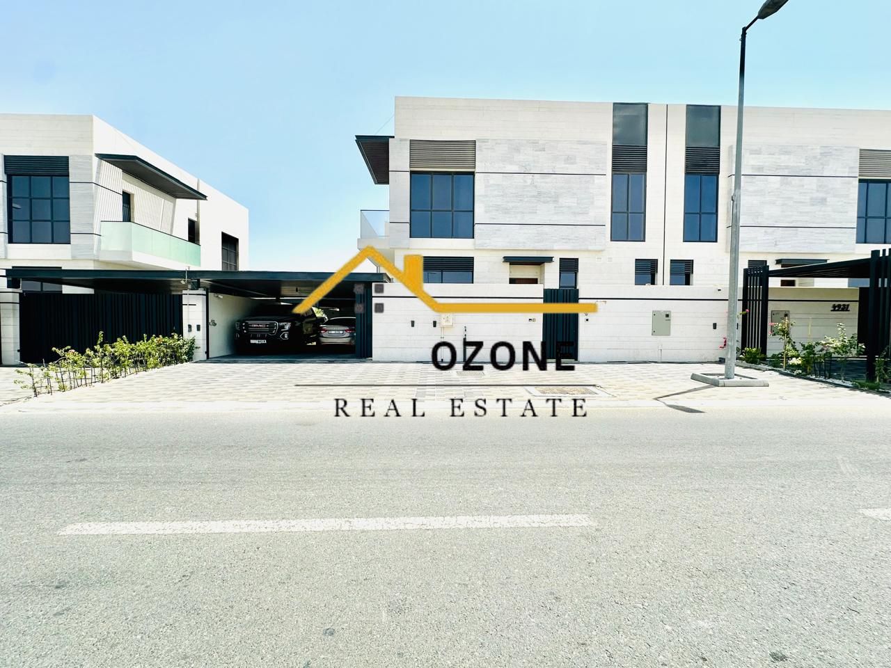 Discove Luxurious 4-Bedroom Villa For Sale in Hoshi