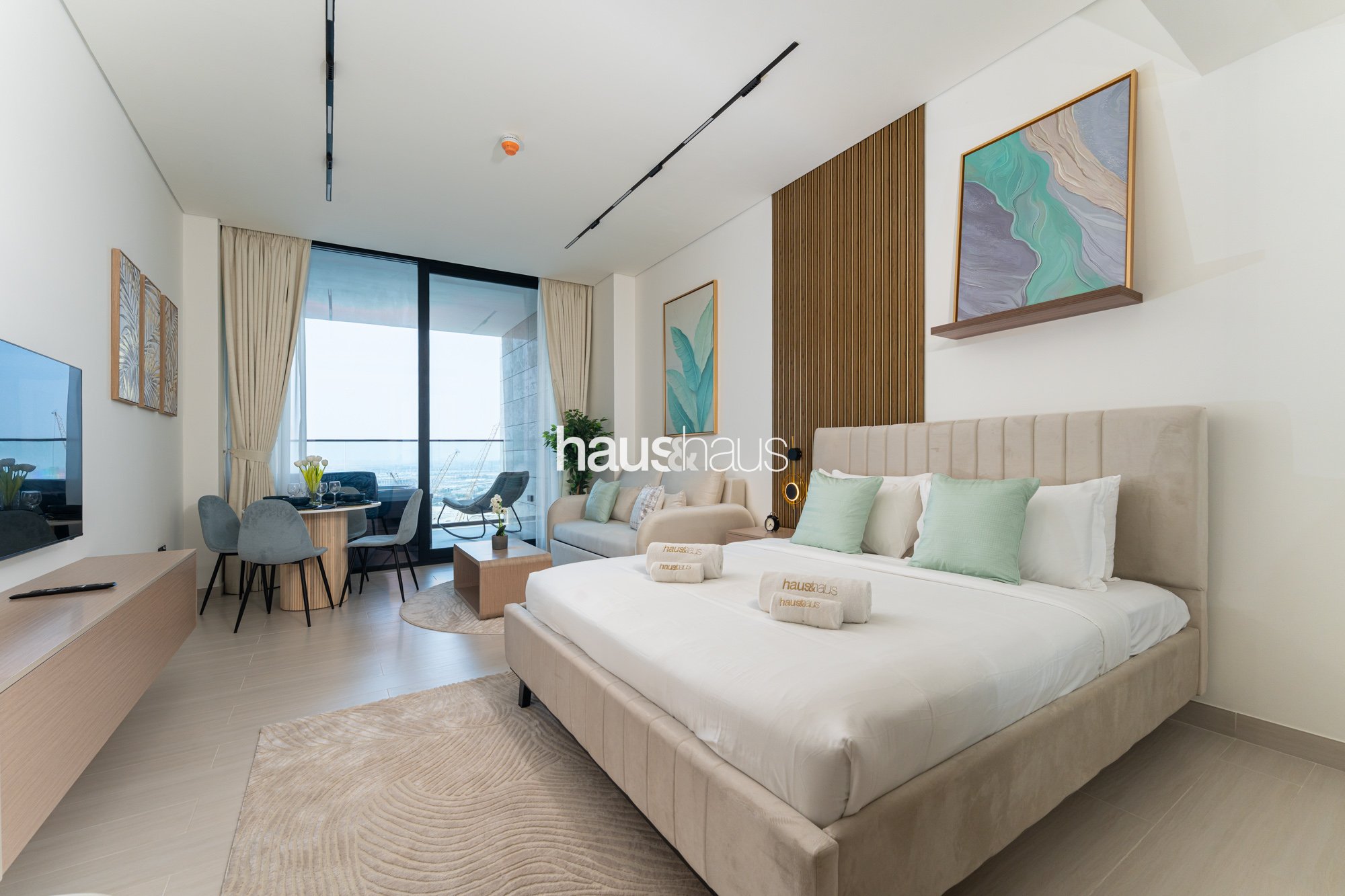 Stylish Studio with Private Jacuzzi | Sleeps 3