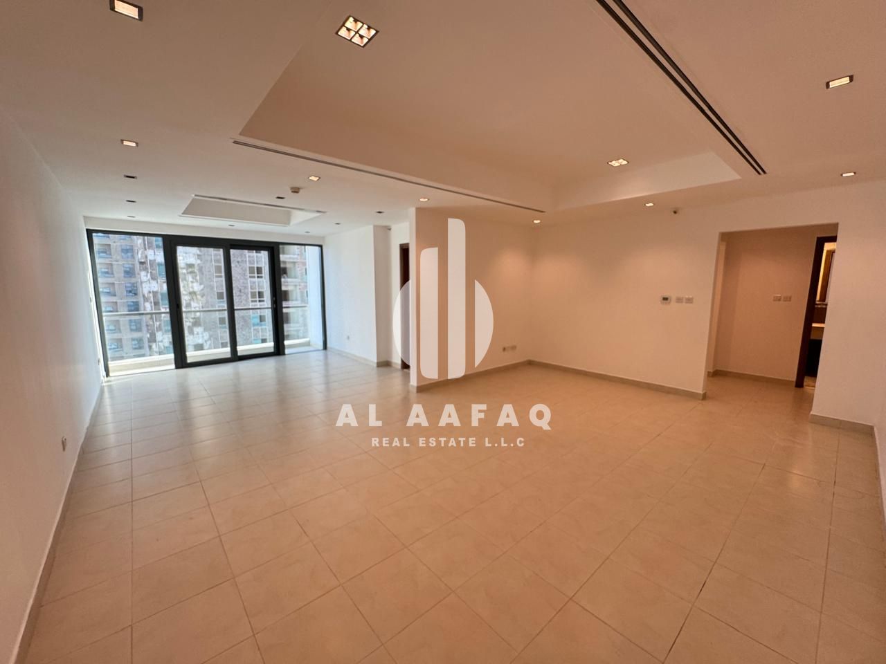 Spacious 2BHK | Sea View |AC Chiller free | Parking free