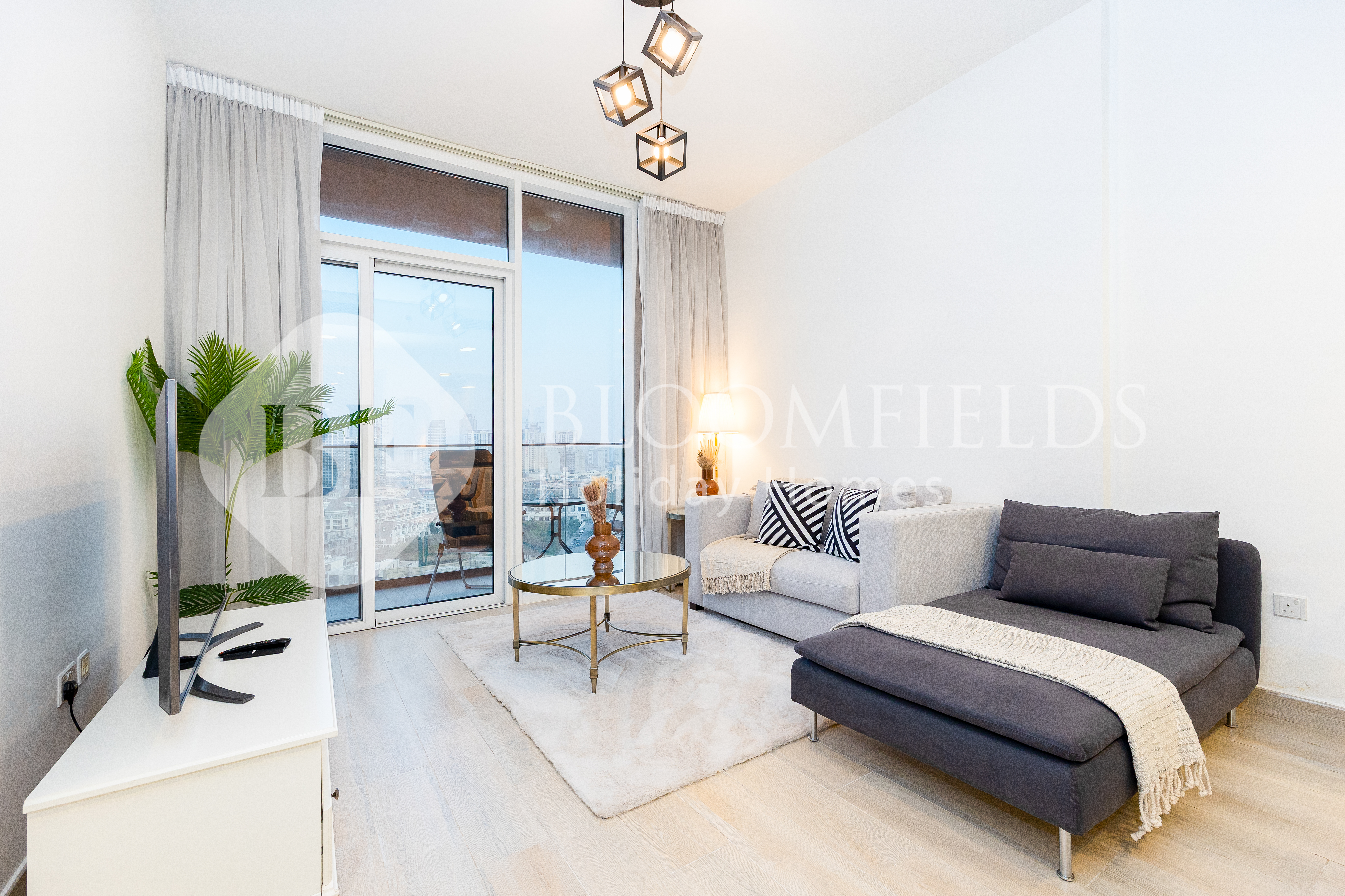 Holiday Stay | Zero CMSN | Fully Furnished