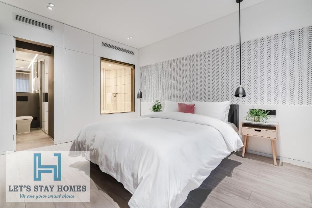 3 Months Offer! Spacious with Kitchen | 24×7 Security | Gym & Pool | Free Wi-Fi | Affordable