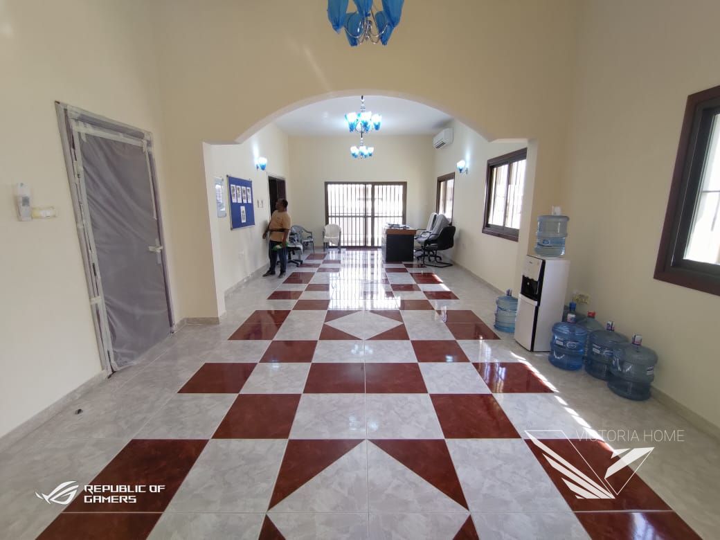 Spacious! New Renovated Split ac 3 BHK Villa Majlis hall Central gas only 95k