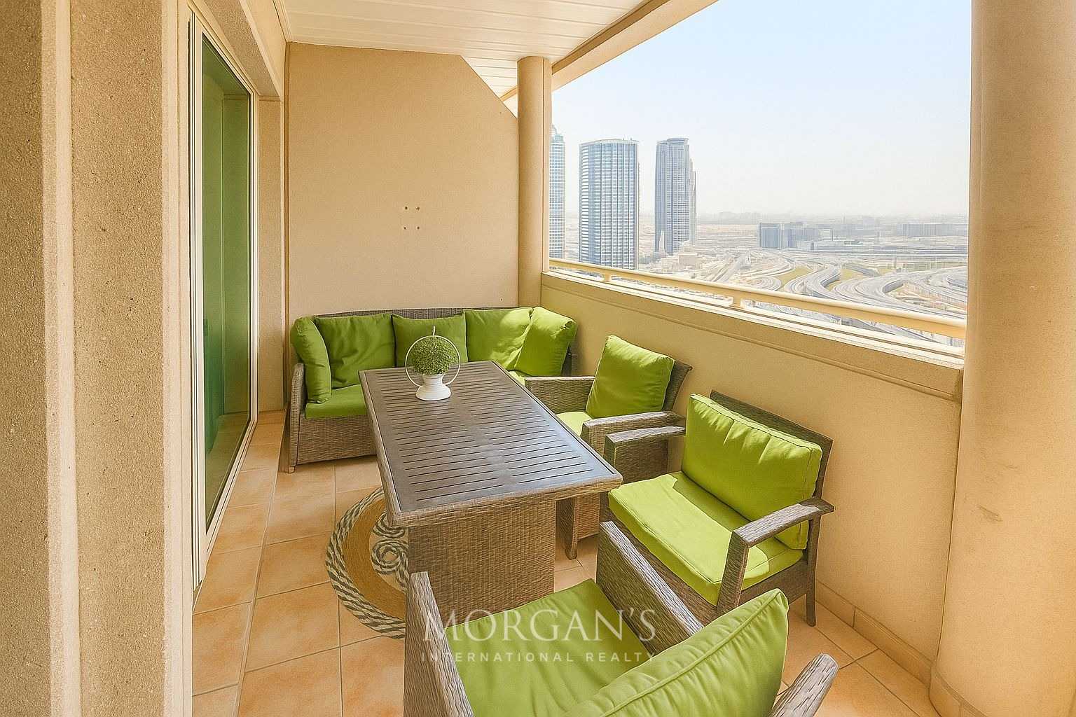 apartment card