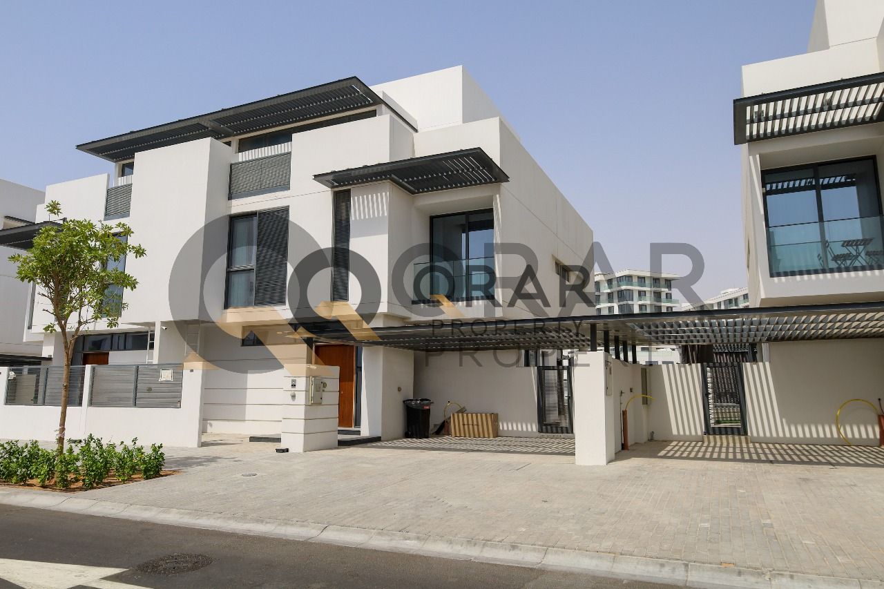 Modern Villa | Best Deal | With Balcony l Luxury