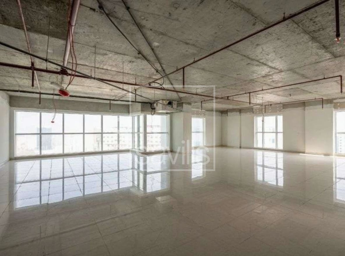 Bright Spacious | Prime Location | Mid Floor