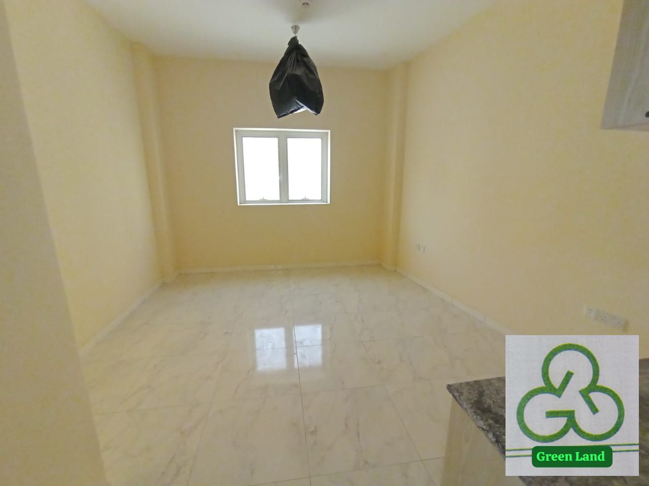 BRAND NEW. STUDIO AVAILABLE CENTRAL AC CENTRAL GAS 18K