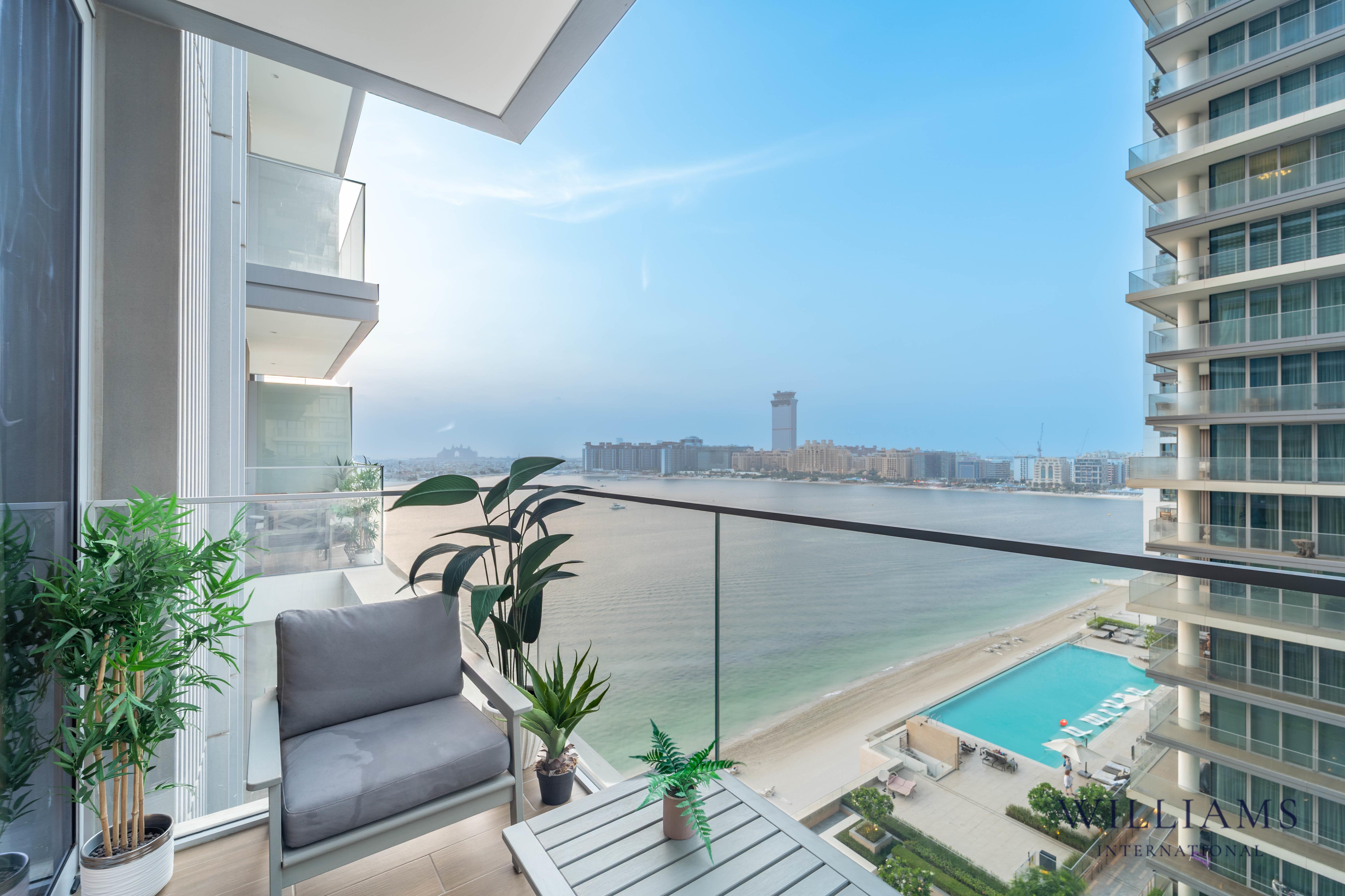 SEA VIEW | 2 BEDROOM | BEACHFRONT