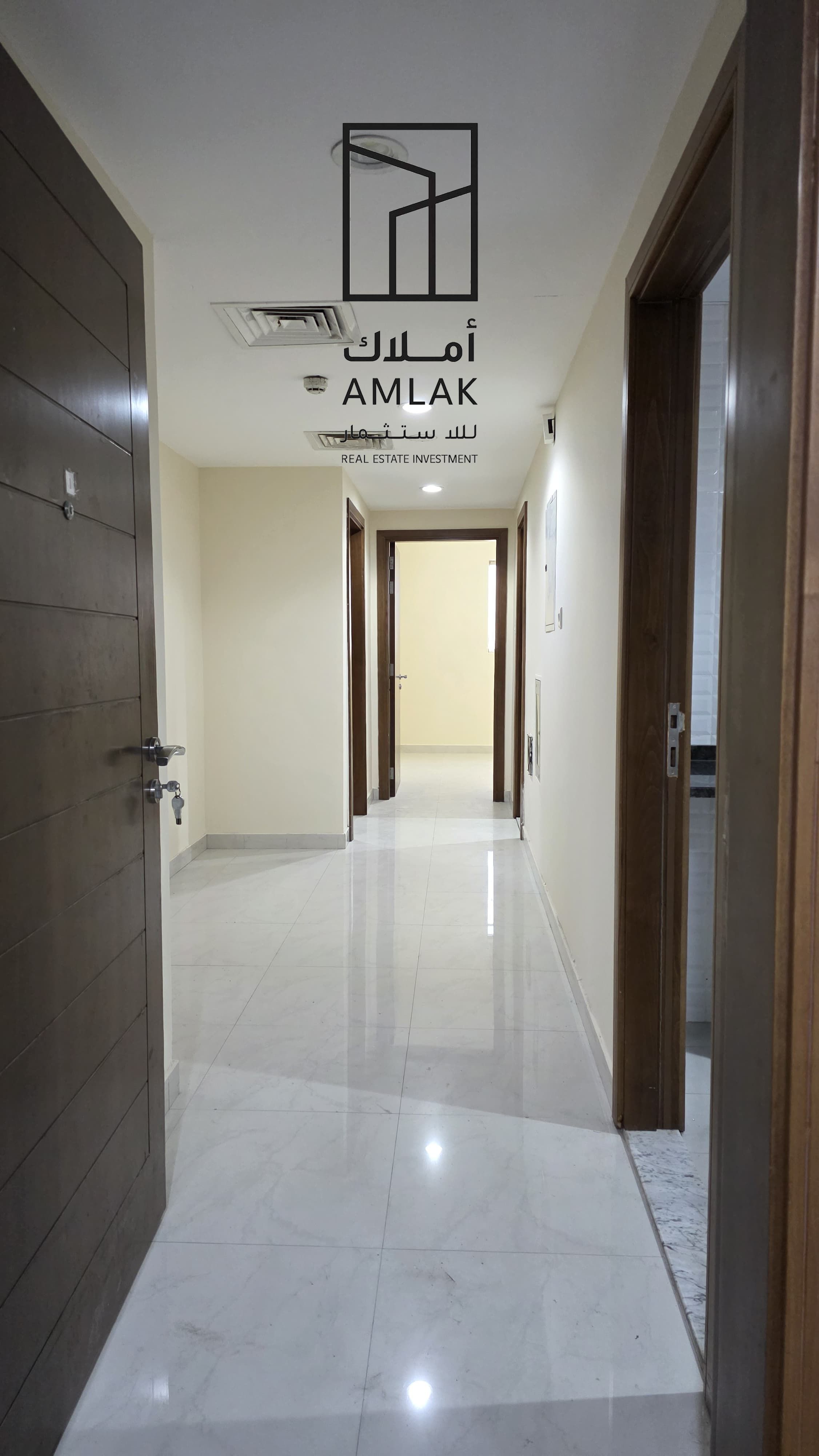 Family-Friendly 2 BHK | Central AC | Walk to Ajman Corniche & Supermarkets