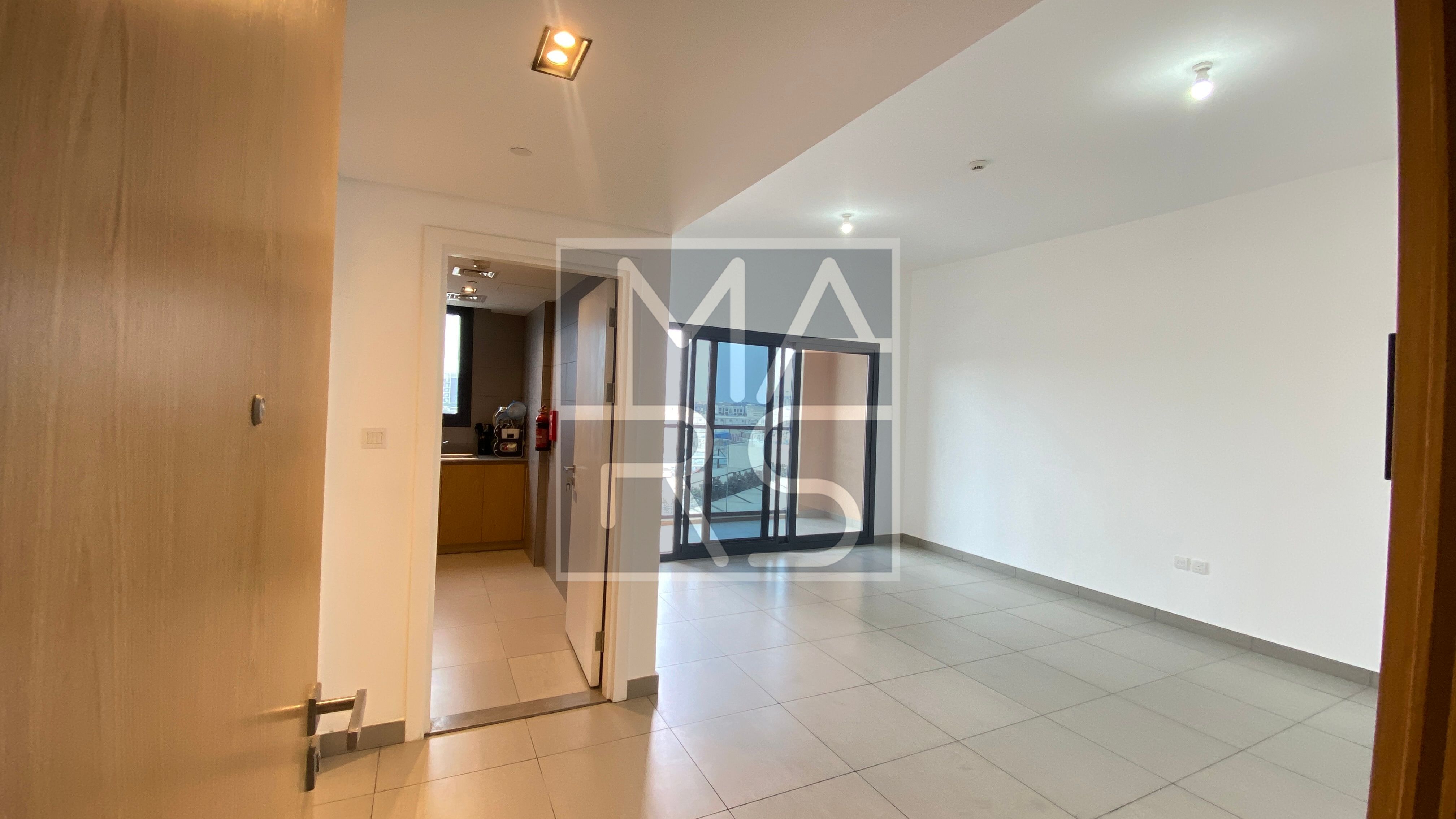 Spacious | Kitchen Appliances | High Capital Appreciation | Sharjah Skyline View
