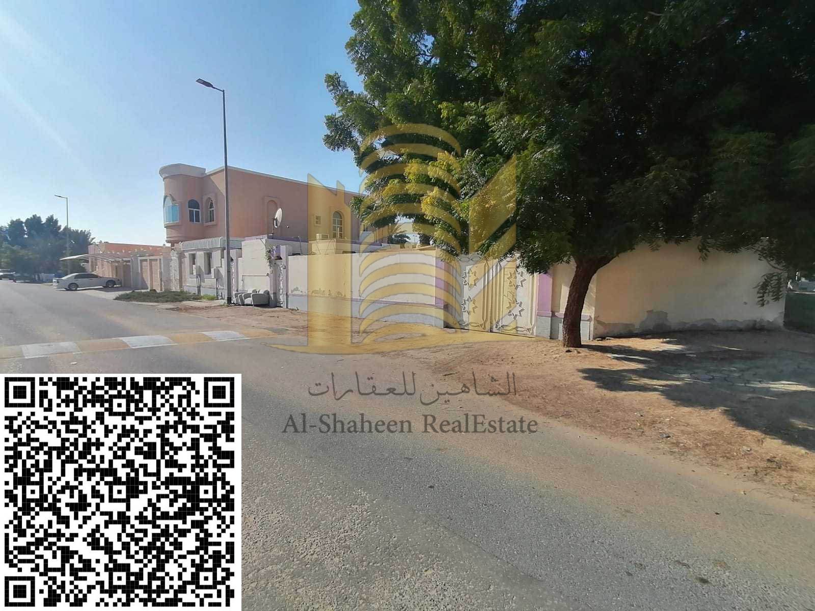 Arabic house for sale in Ajman Mushairef Citizen condition Rented for 55 thousand to a family An area of 10 thousand feet Corner of two streets O
