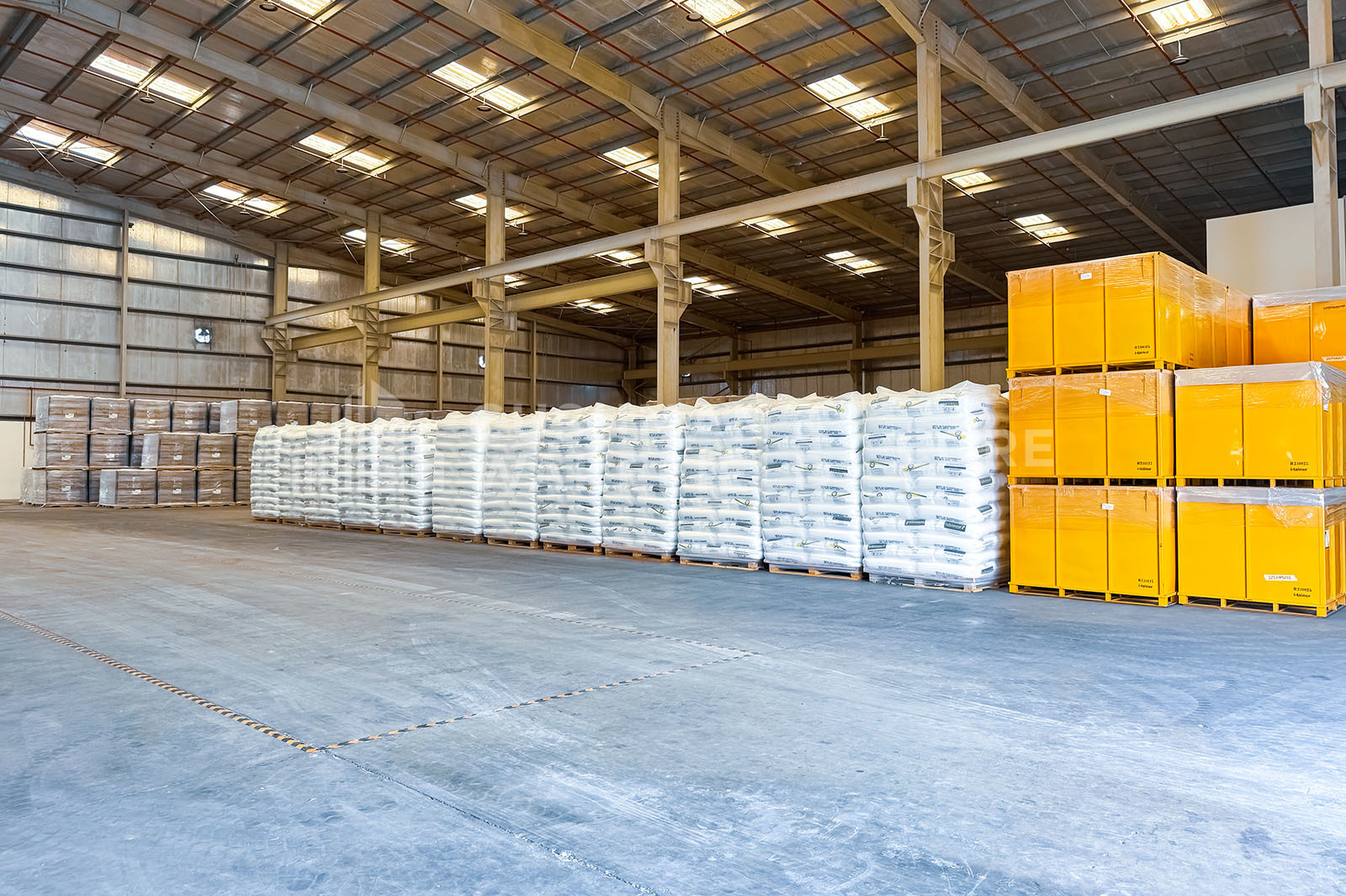 4 Loading Bays | Warehouse | Full Sprinkler System