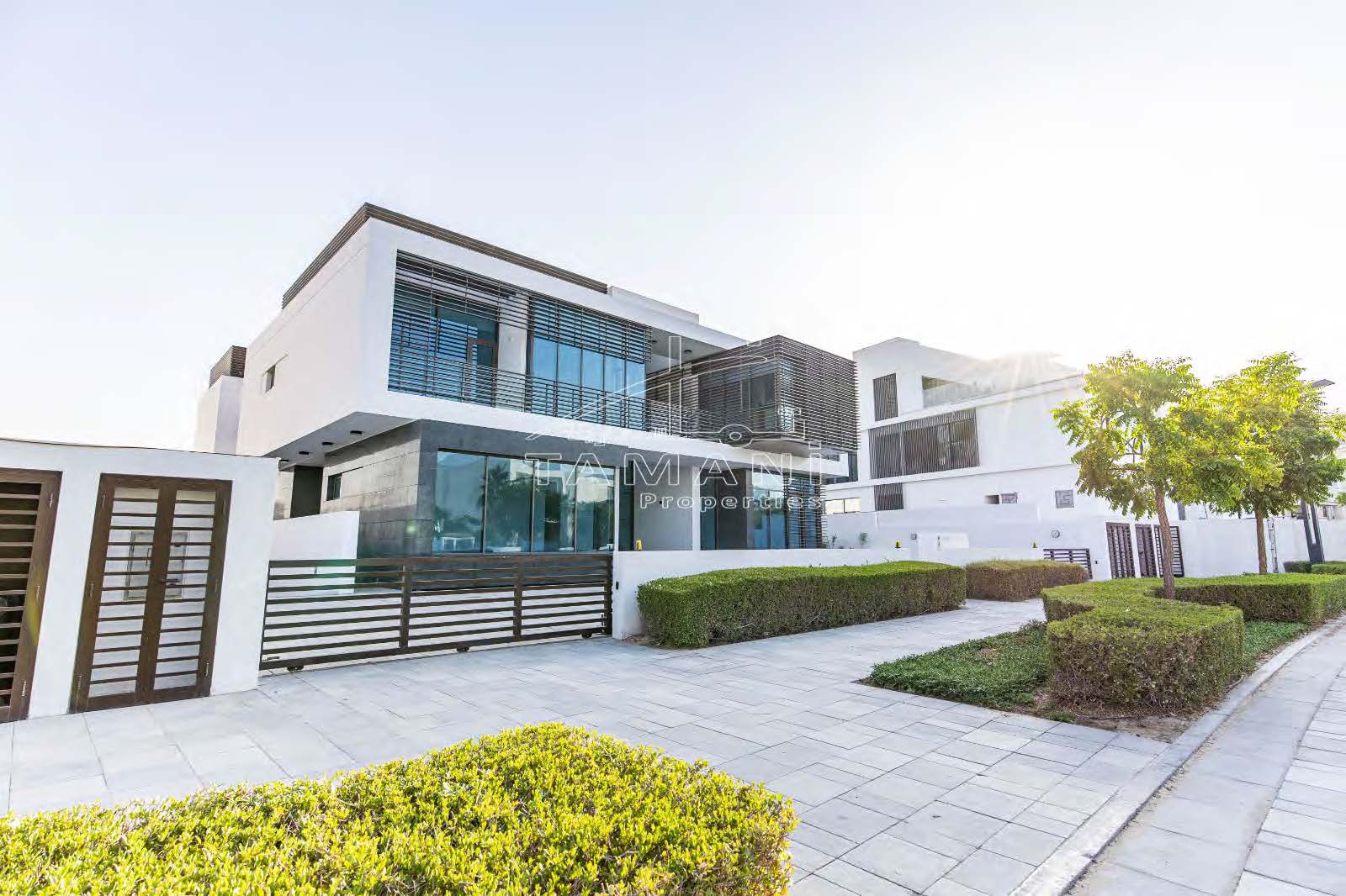 Lagoon Mansion Contemporary 7 Bedroom Basement