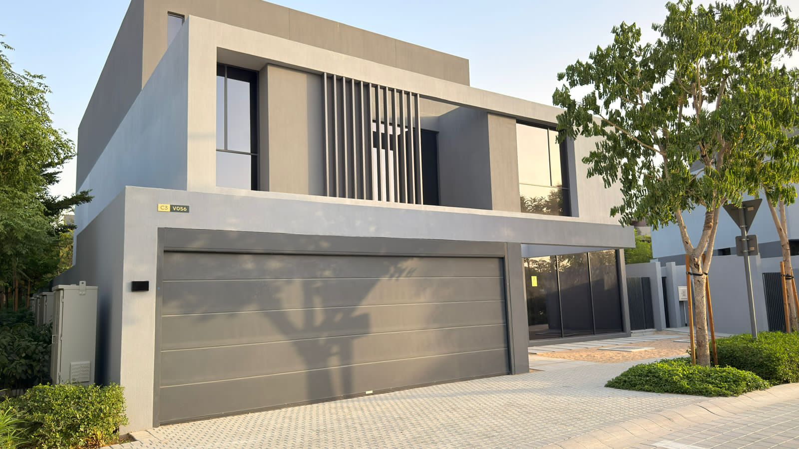 For Sale Luxurious Villa with High-End Finishes in Masaar – Robinia