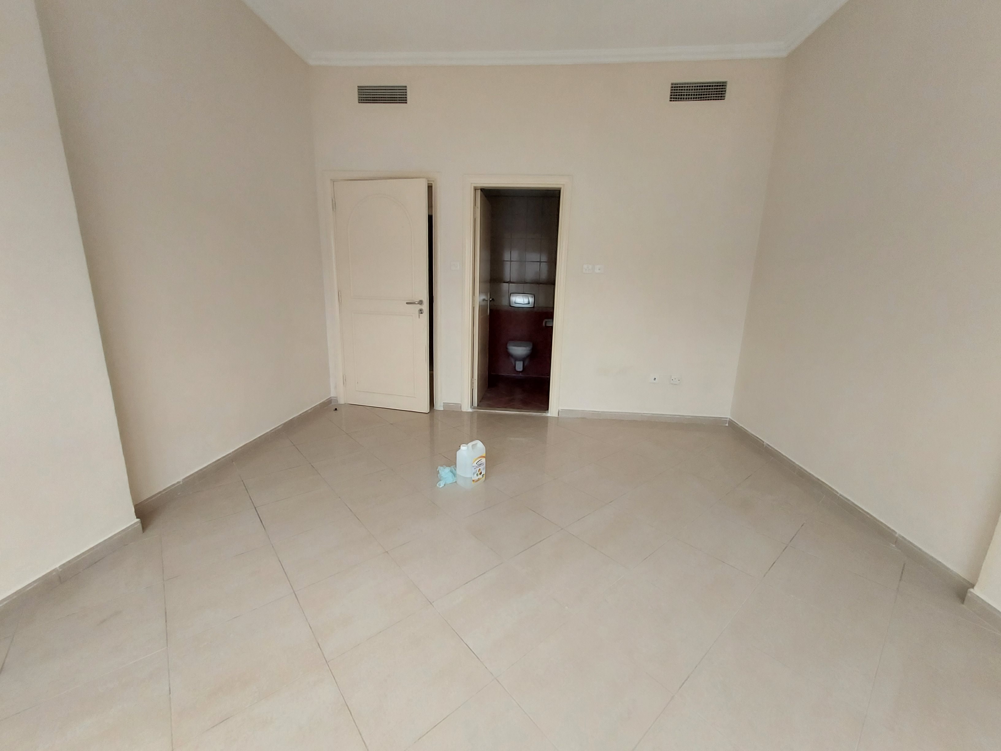 1bhk 2WASHROOM close to malhiya rood muwaileh sharjah