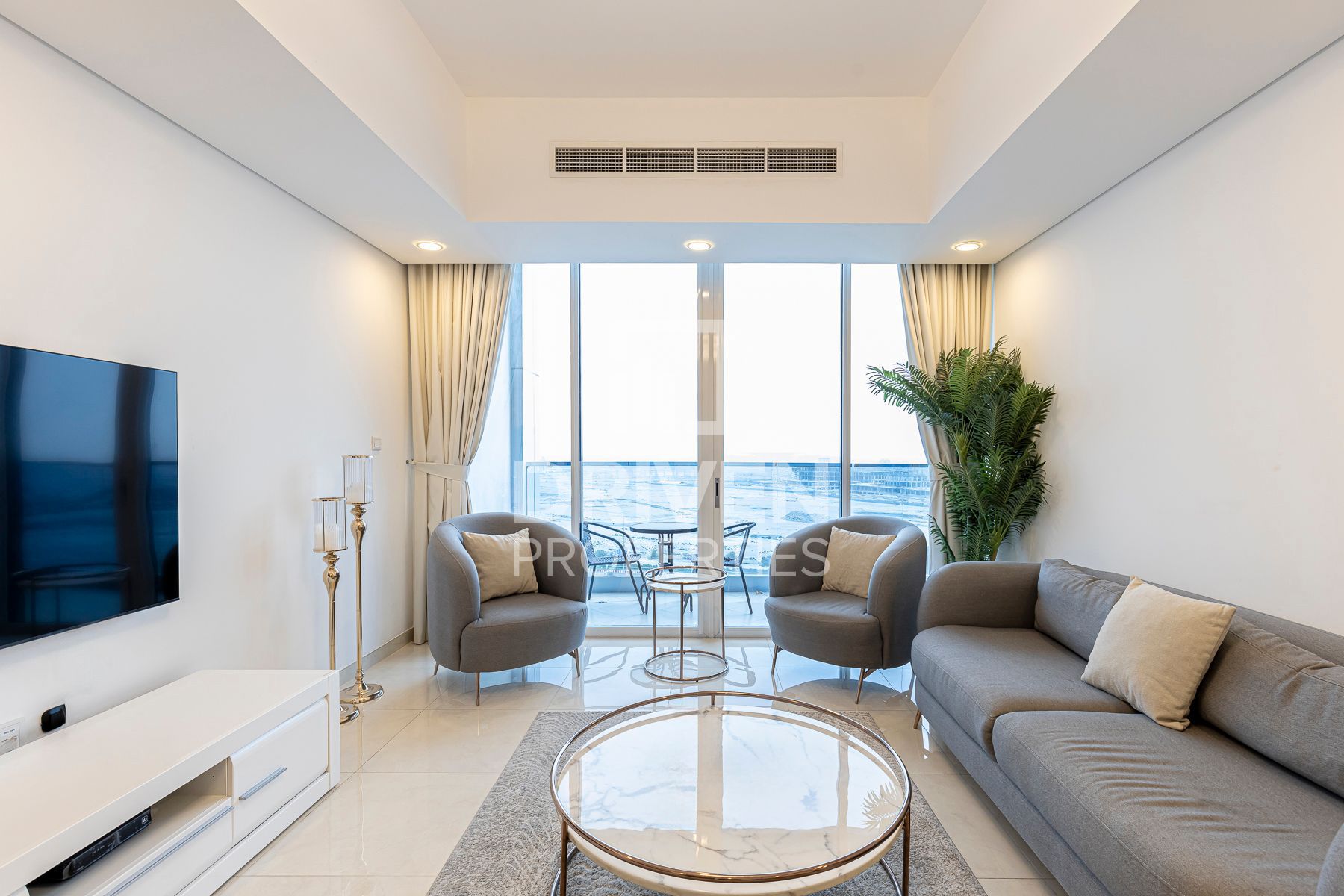 Elegant Unit Nestled in a Prestigious Locale