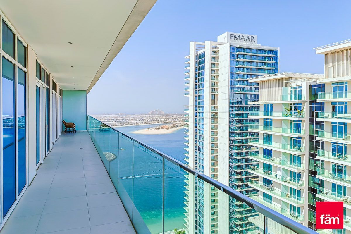 Panoramic Views | High floor | Vacant