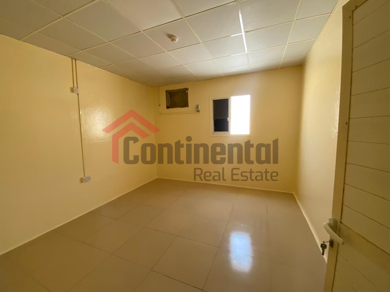 8 bed Labor camp for rent in Sharjah