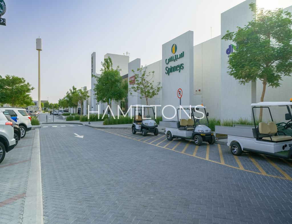 Exclusive Villa | Prime Location | Resale