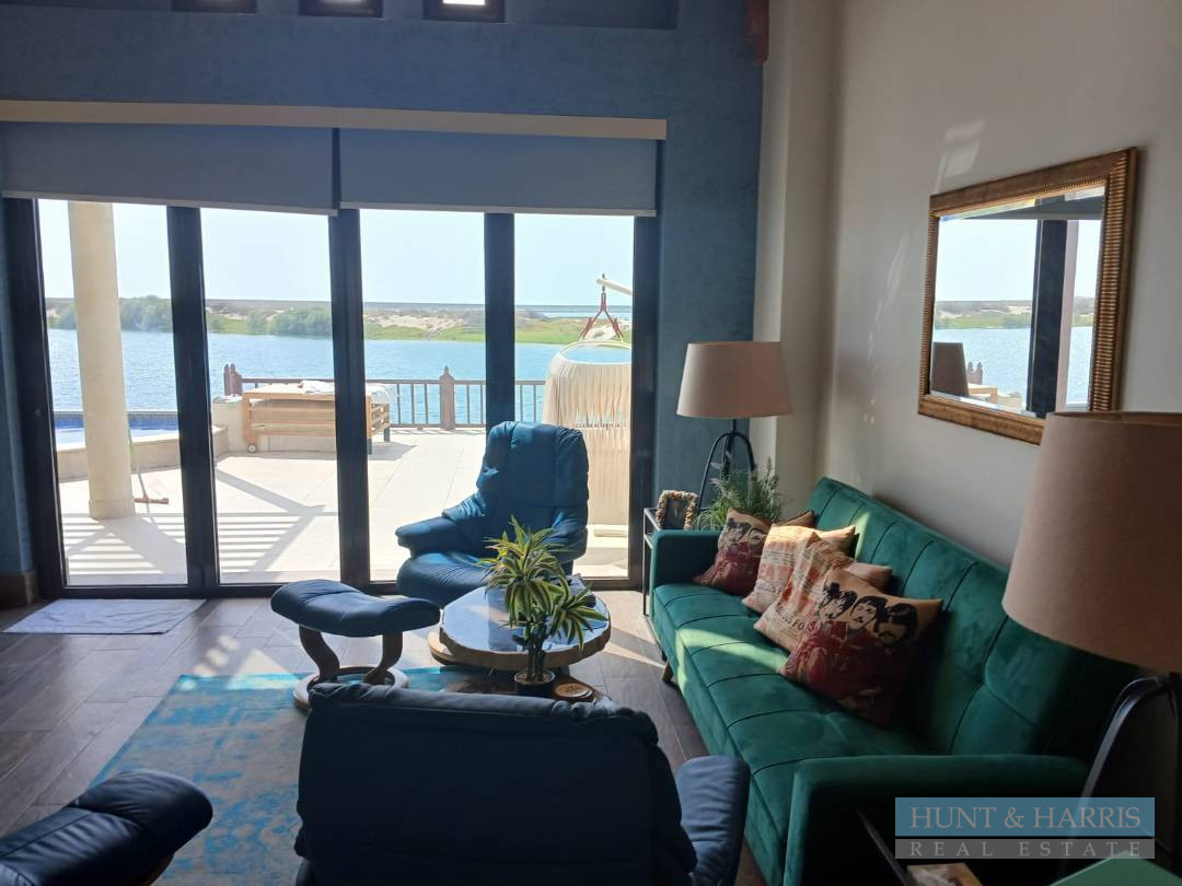 2 Bedroom Villa | for Sale in Cove - Beachfront living
