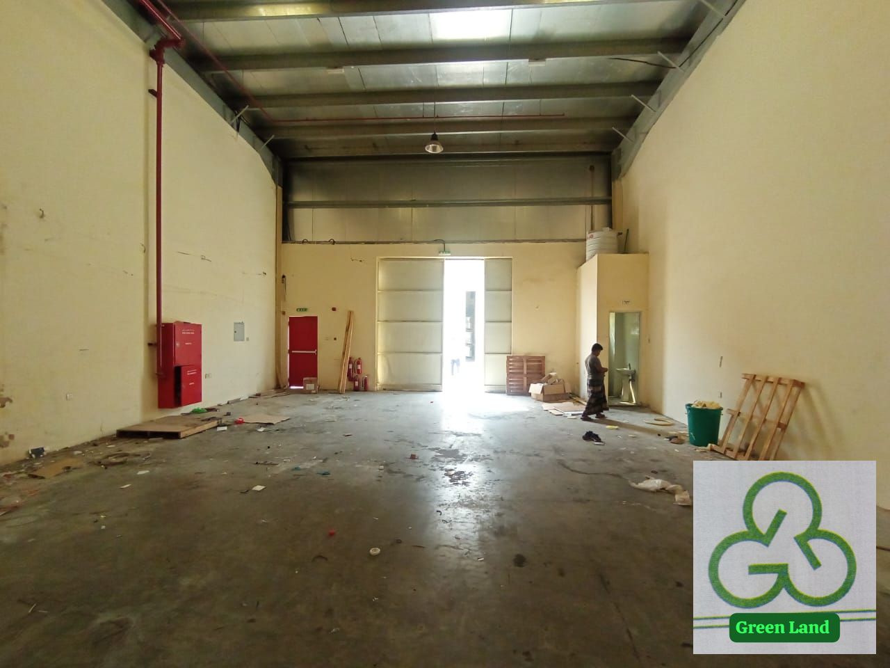 LUXURY WAREHOUSE AVAILABLE 110000
