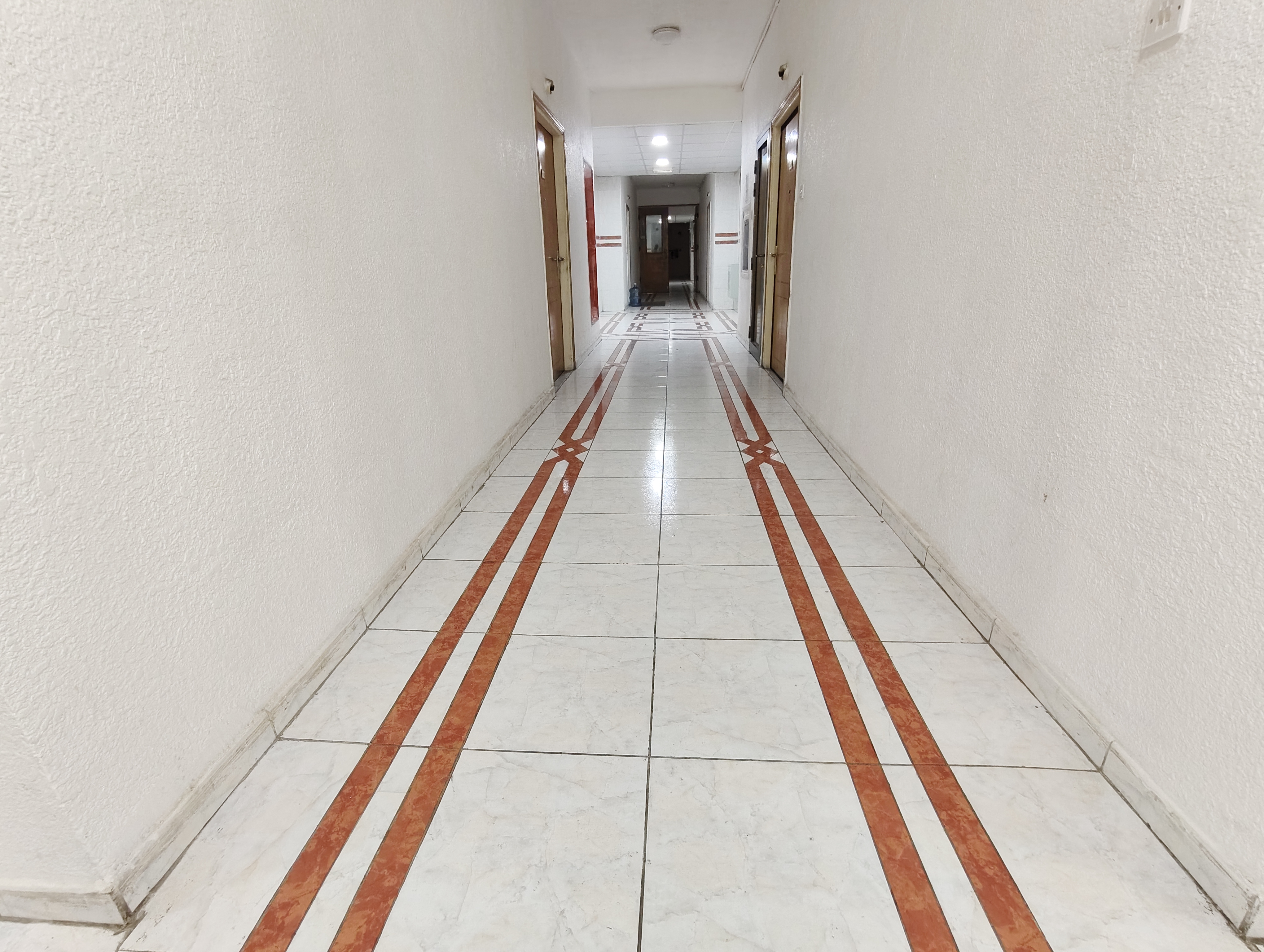 "Luxury Living: Spacious 2 BHK Apartment for Rent! Prime location, ample space, perfect for family living. Contact us now!"