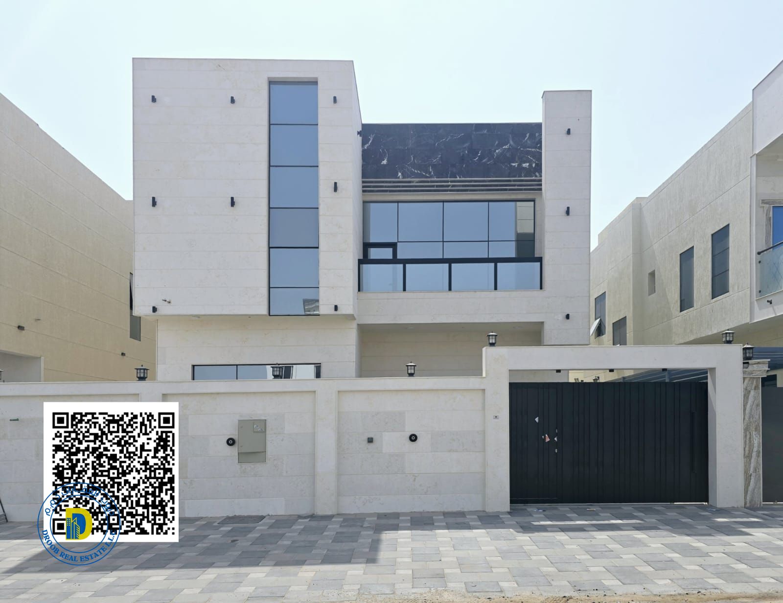 For sale, a modern 5-room villa in a prime location in Al Helio 2, at a very special price.
