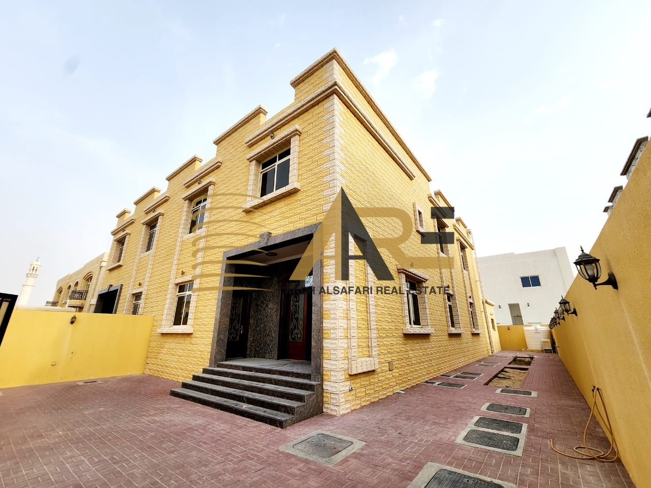 Luxurious Arabic style spacious 5BR villa available with All master bedrooms in Al Tai shrjhaa