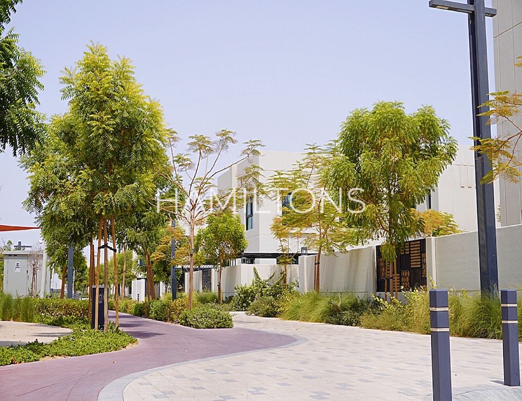 Innovative Smart Villa | Modern Design | Resale