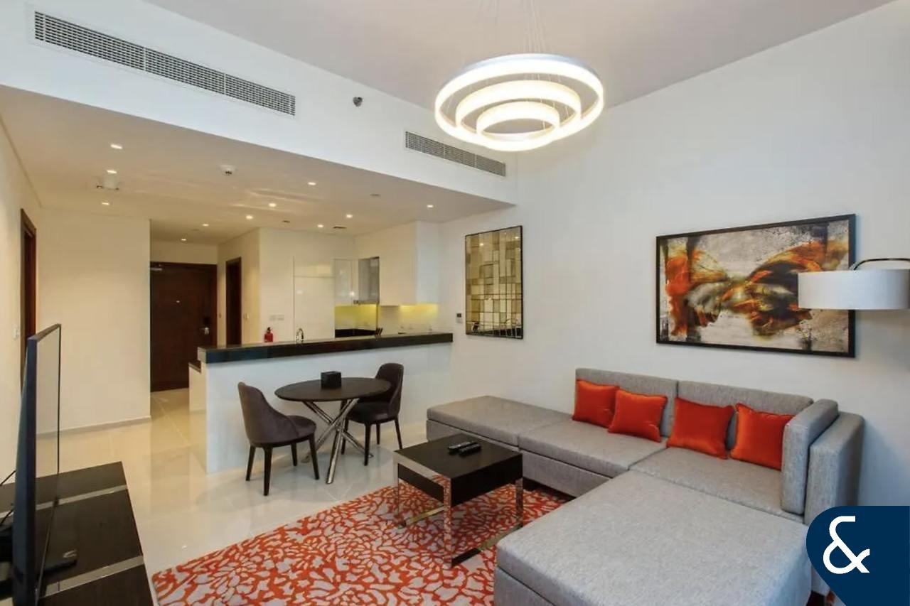 apartment card