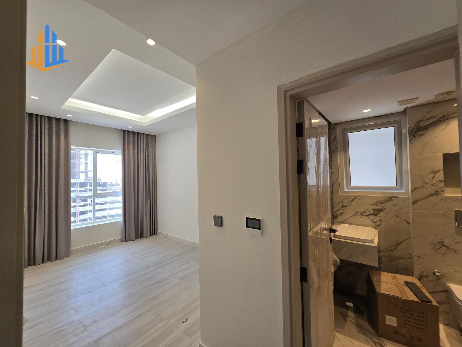 apartment card