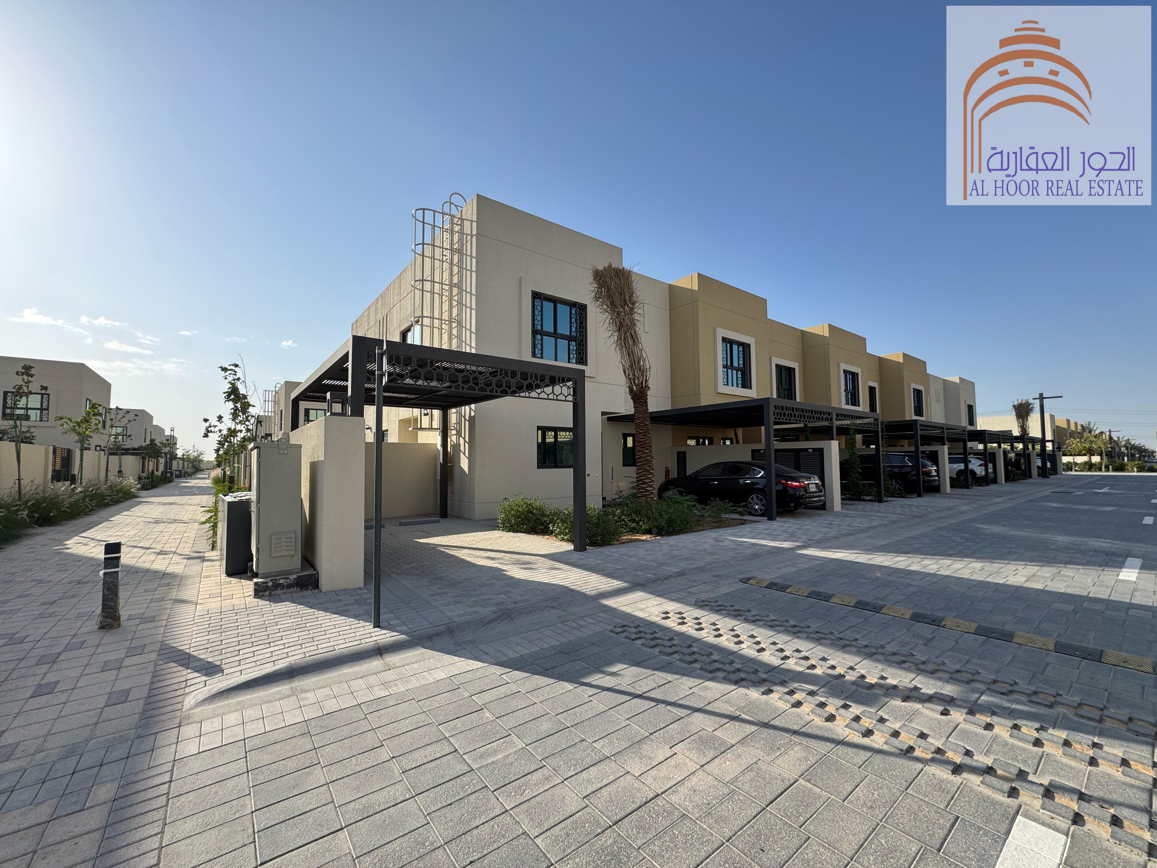 EXCLUSIVE Premium Corner Townhouse | Smart Home | Solar Powered | Ready to Move In I 0 Service charge for the first 5 years