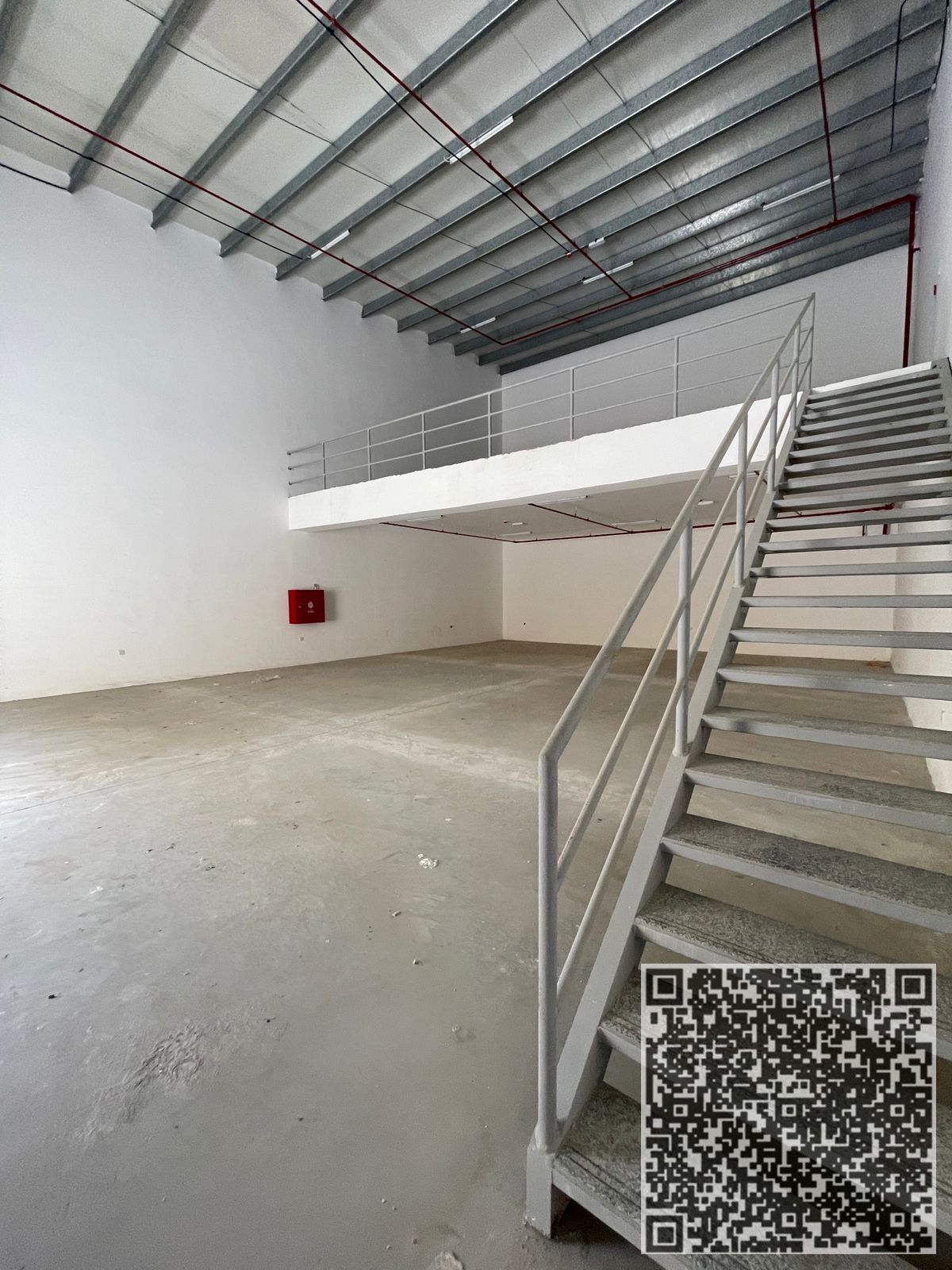 WAREHOUSE FOR RENT IN AL JURF 3