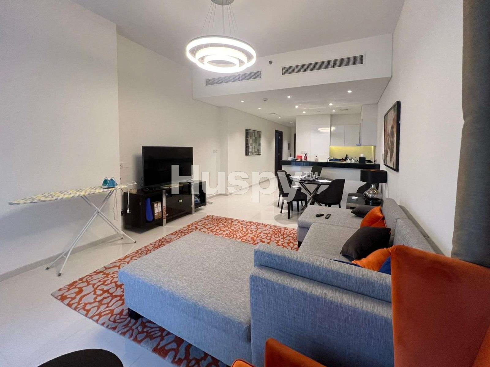 apartment card