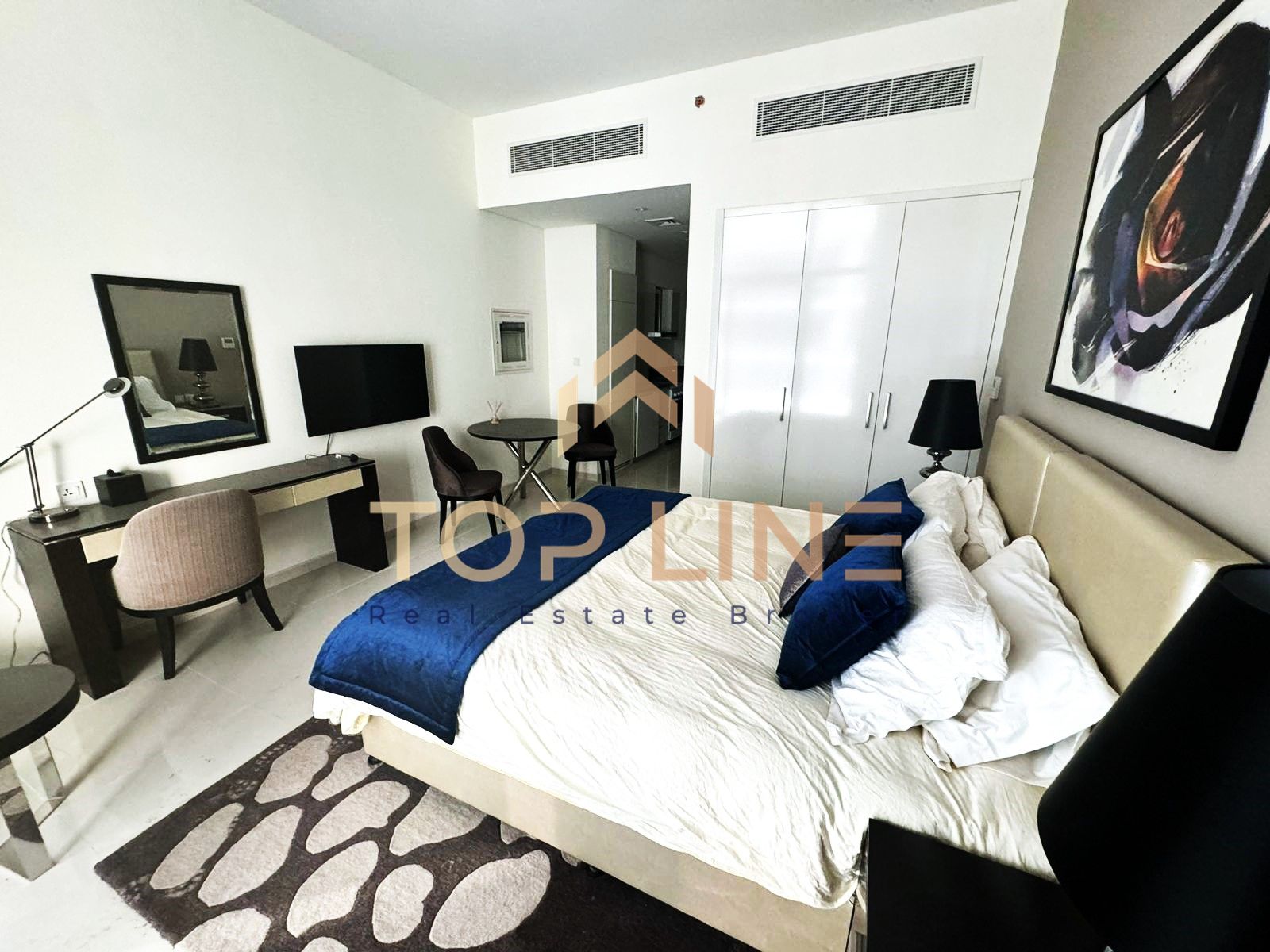 apartment card