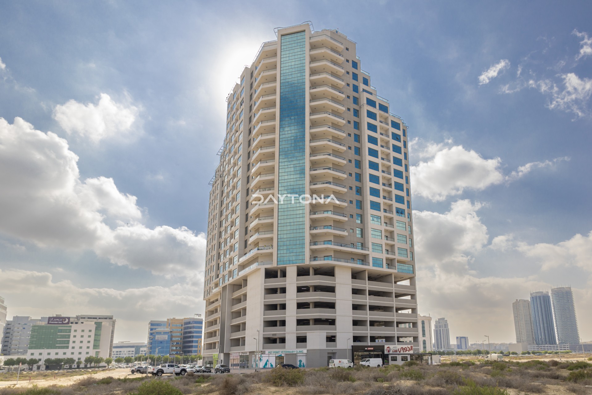 SPACIOUS FAMILY-SIZED 3BHK | PRIME DSO LOCATION