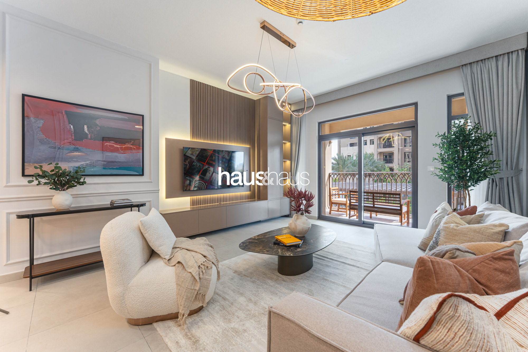 apartment card