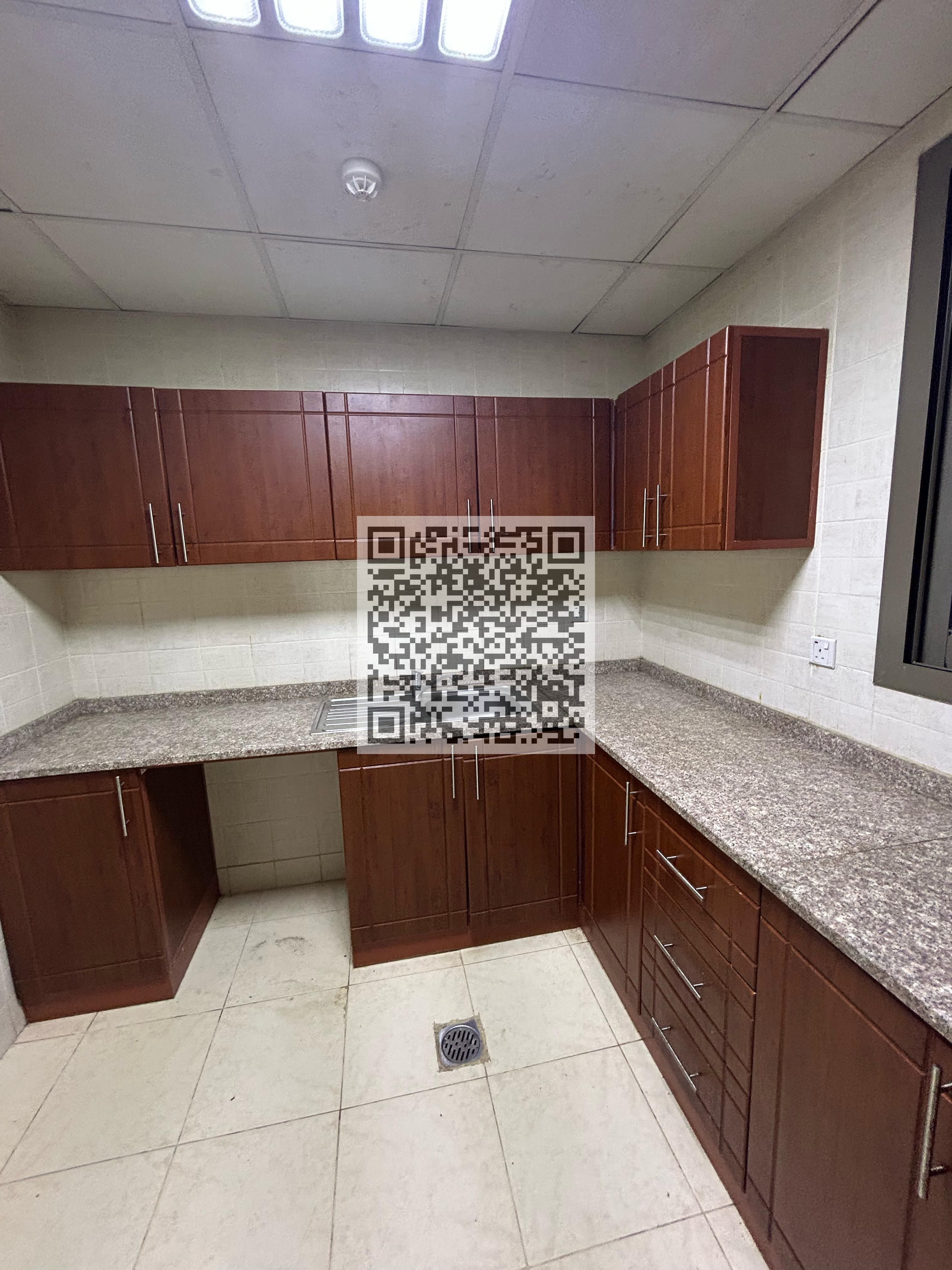 3/There Bedroom Hall Apartment Available for sale in Paradise Lake Towers B9