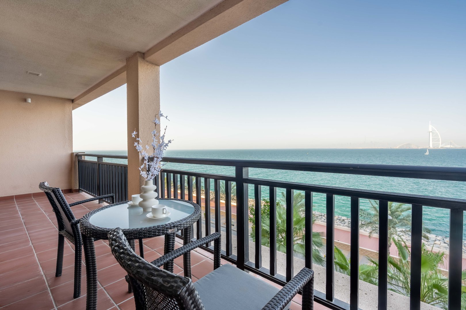 GuestReady - Burj Al Arab view at Royal Amwaj