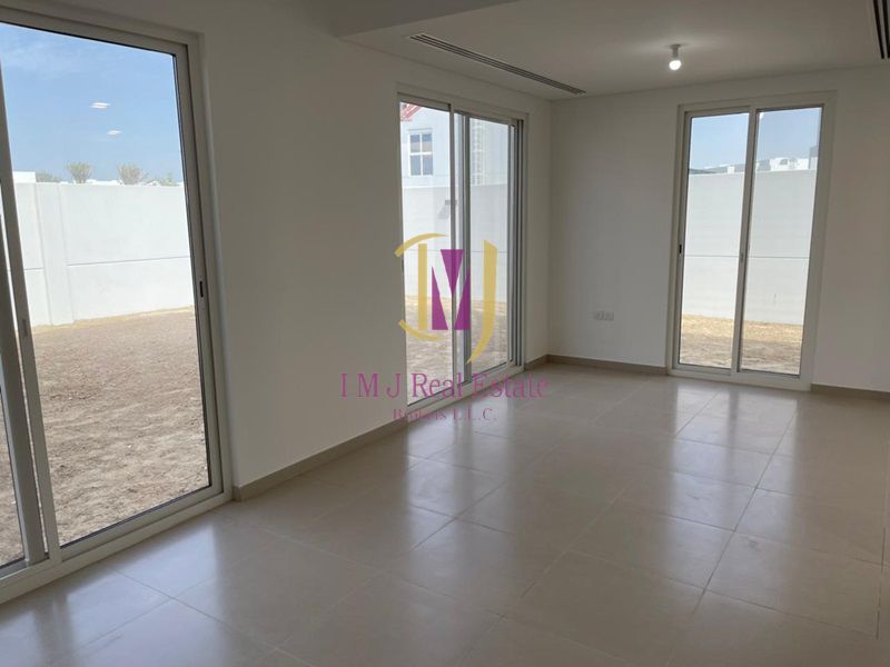 4 BR Villa | Single Row-Corner | Close to the Park