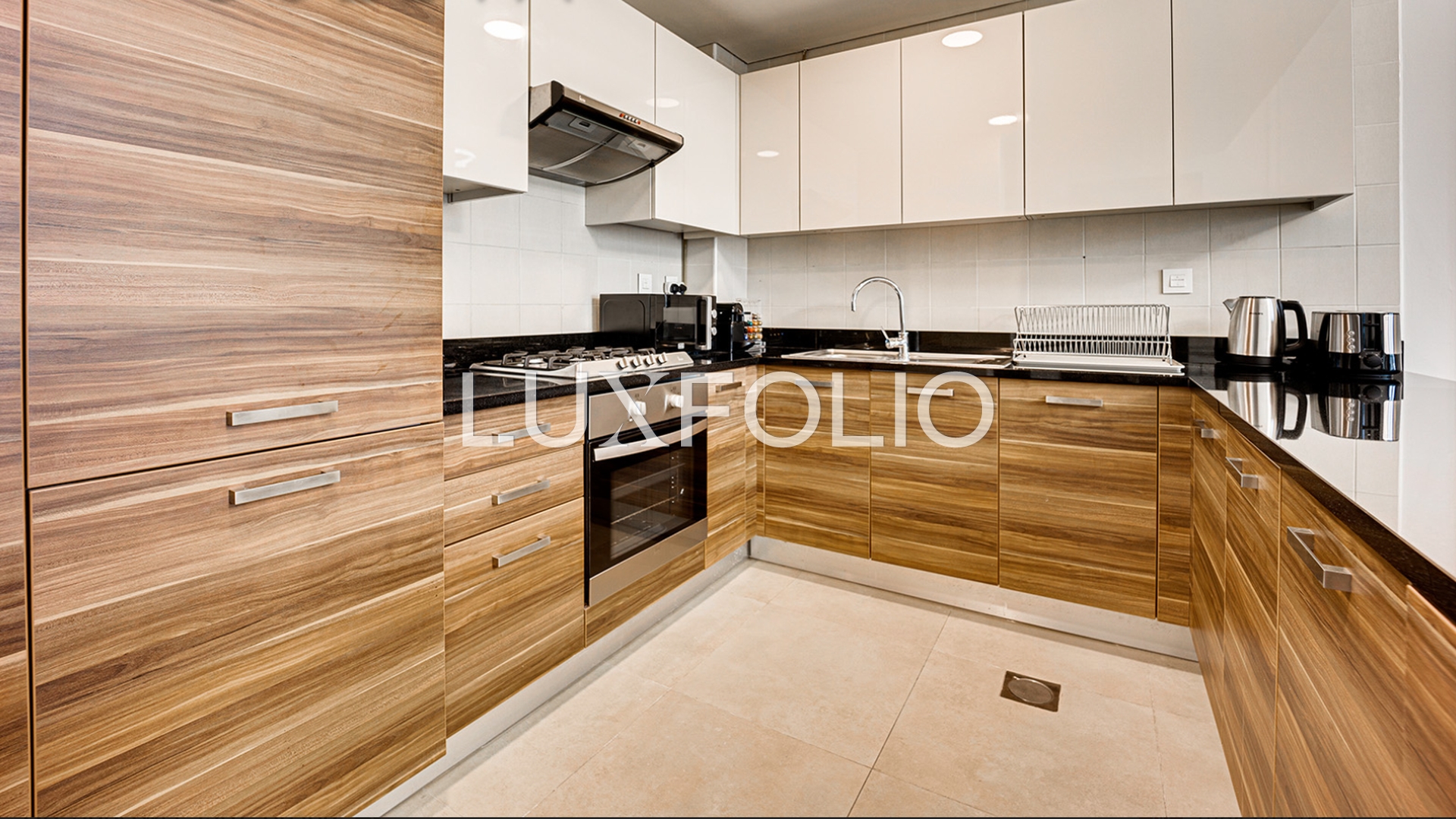 apartment card