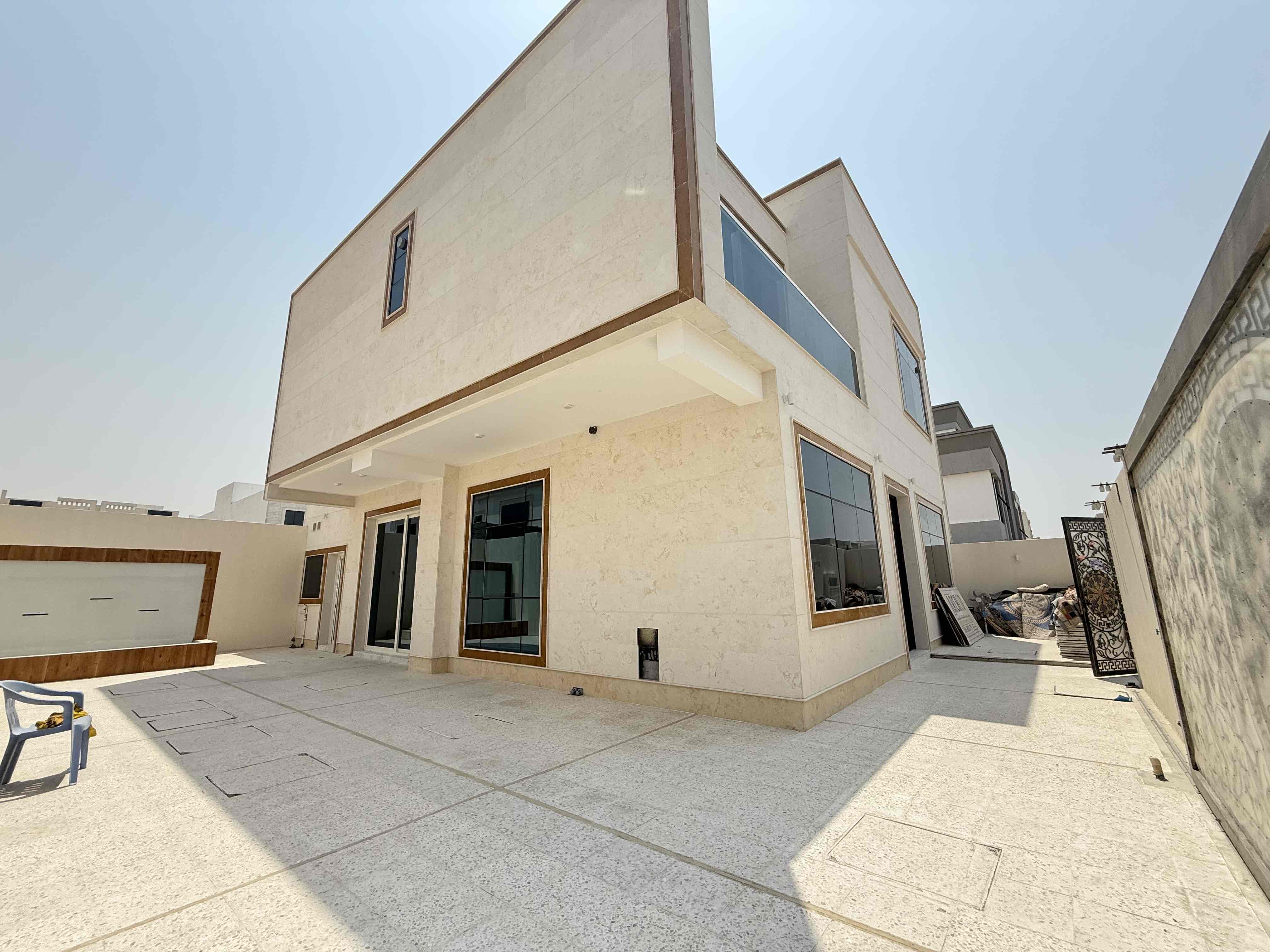 Brand New five Bhk Villa for shifting three balcony bedroom with the laundry room in Al Hoshi