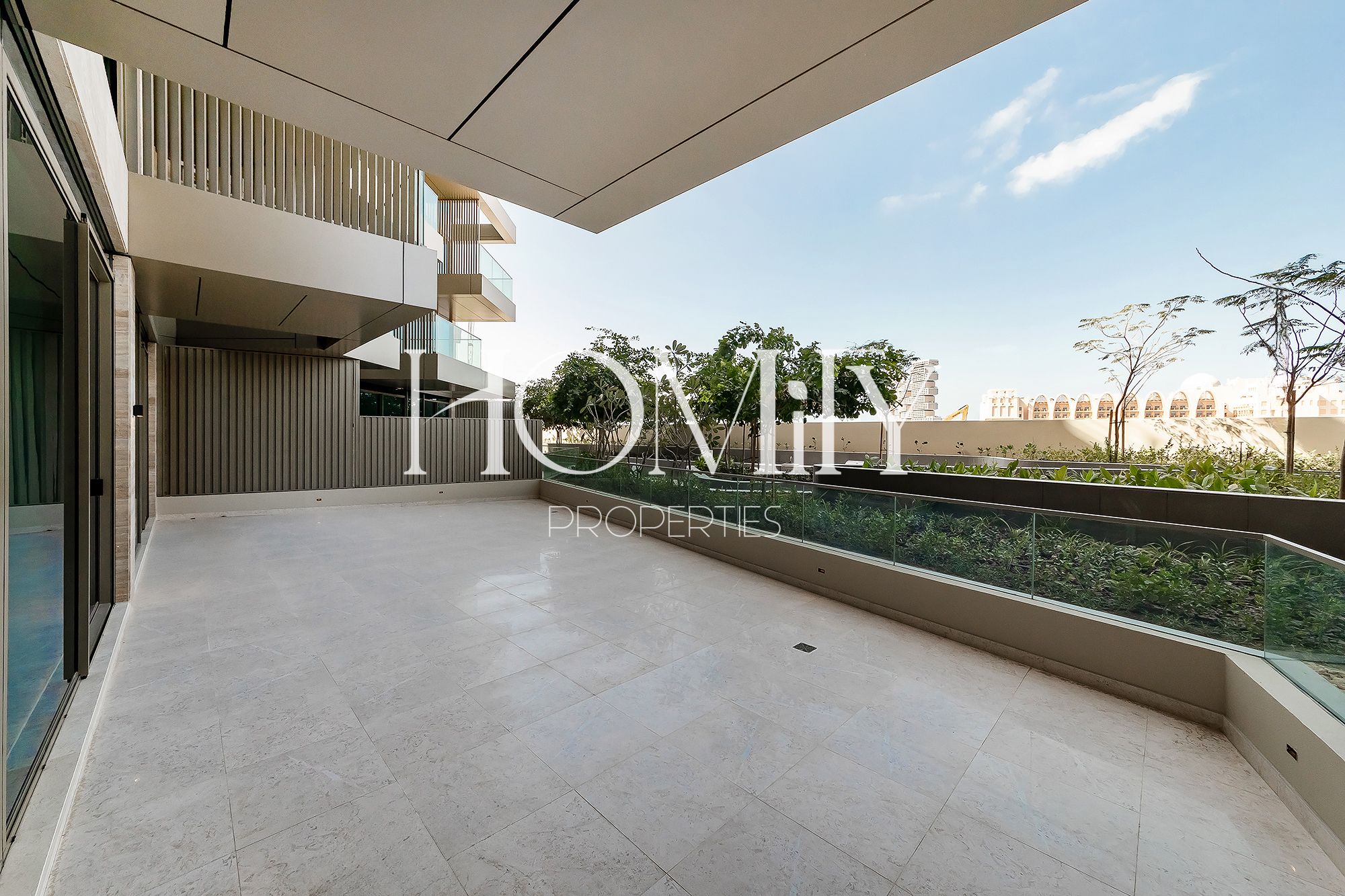 Luxury Living - Private Beach Access - Full Sea View