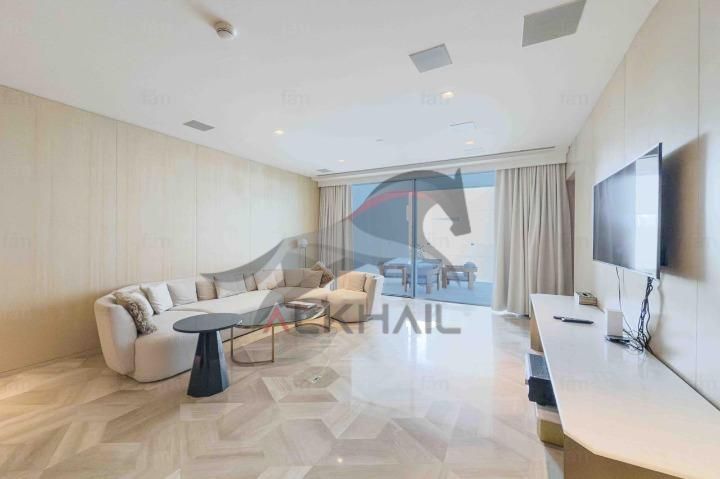 Luxury 3-Bedroom Apartment | Fully Furnished | Low Floor