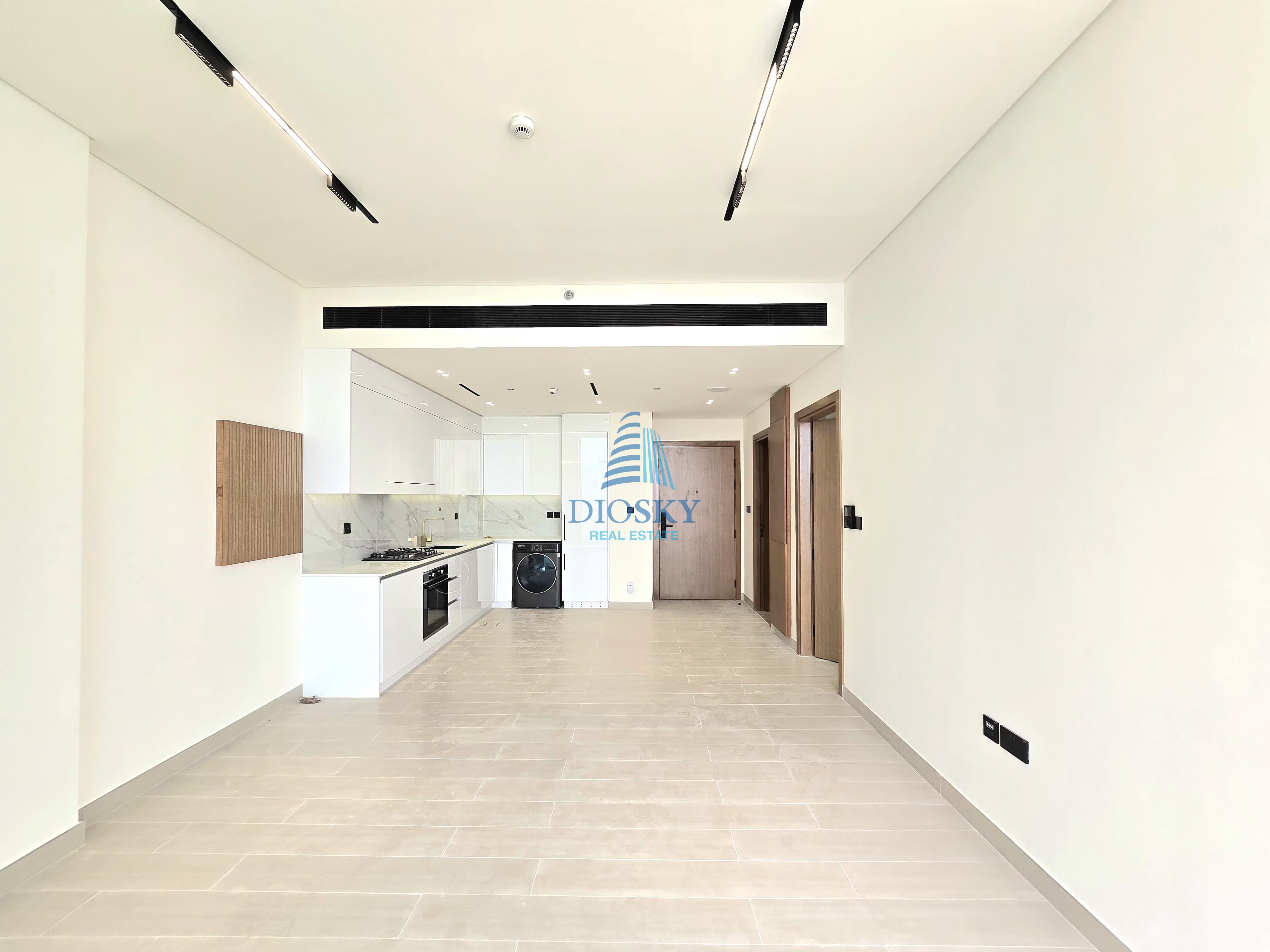 Spacious | Ready to Move | Prime Location | Luxury