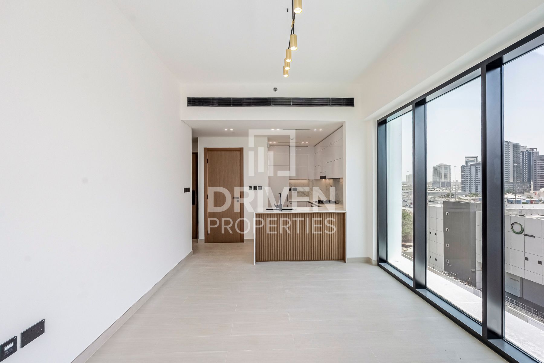 Brand New | Modern Unit with Huge Terrace