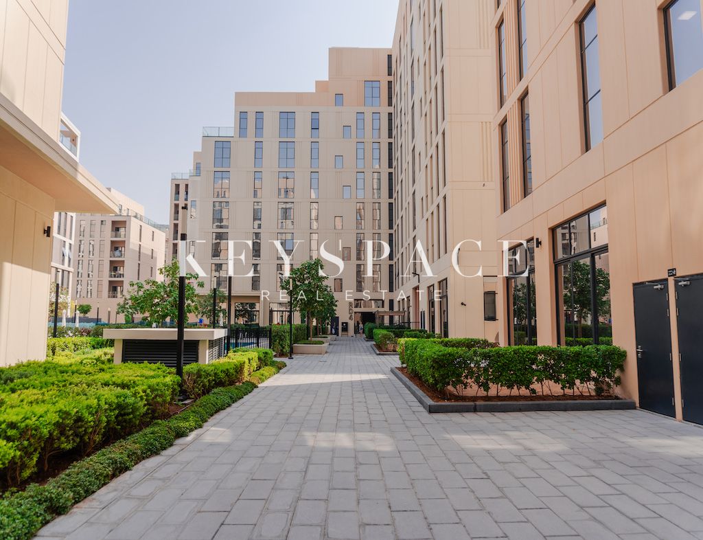 Exclusive Location | Modern Home | Resale