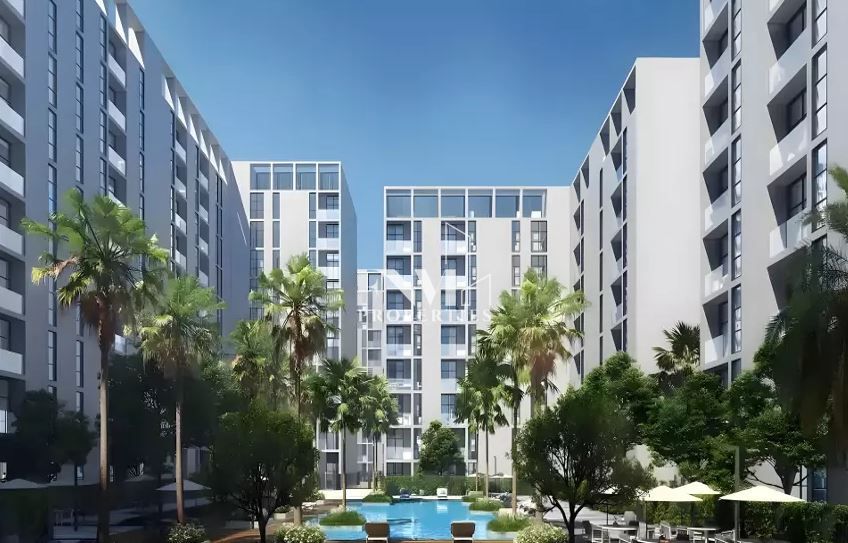 Stylish Flat | City Access | Bright and Airy