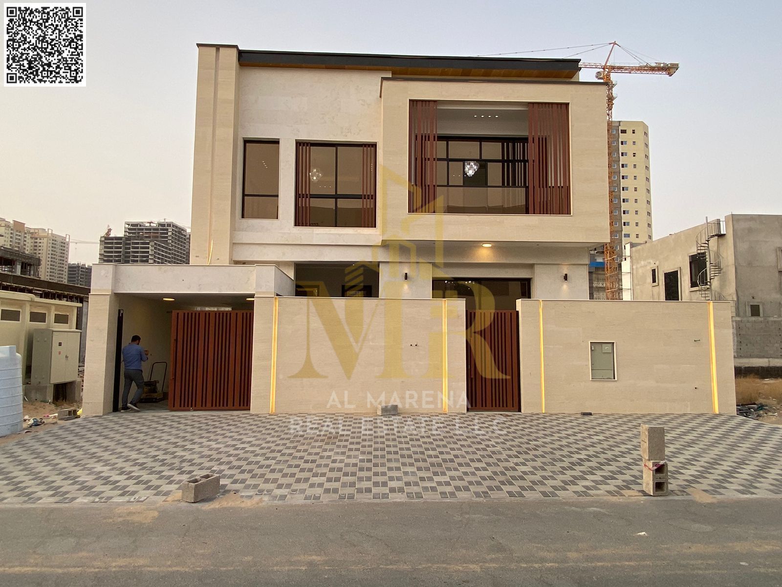 For Sale – Luxurious Villa in Al Amerah – Ajman | 3100 sq. ft | 2 Floors + Roof | 5 Master Bedrooms | Majlis | Spacious Living Room with Washbasins