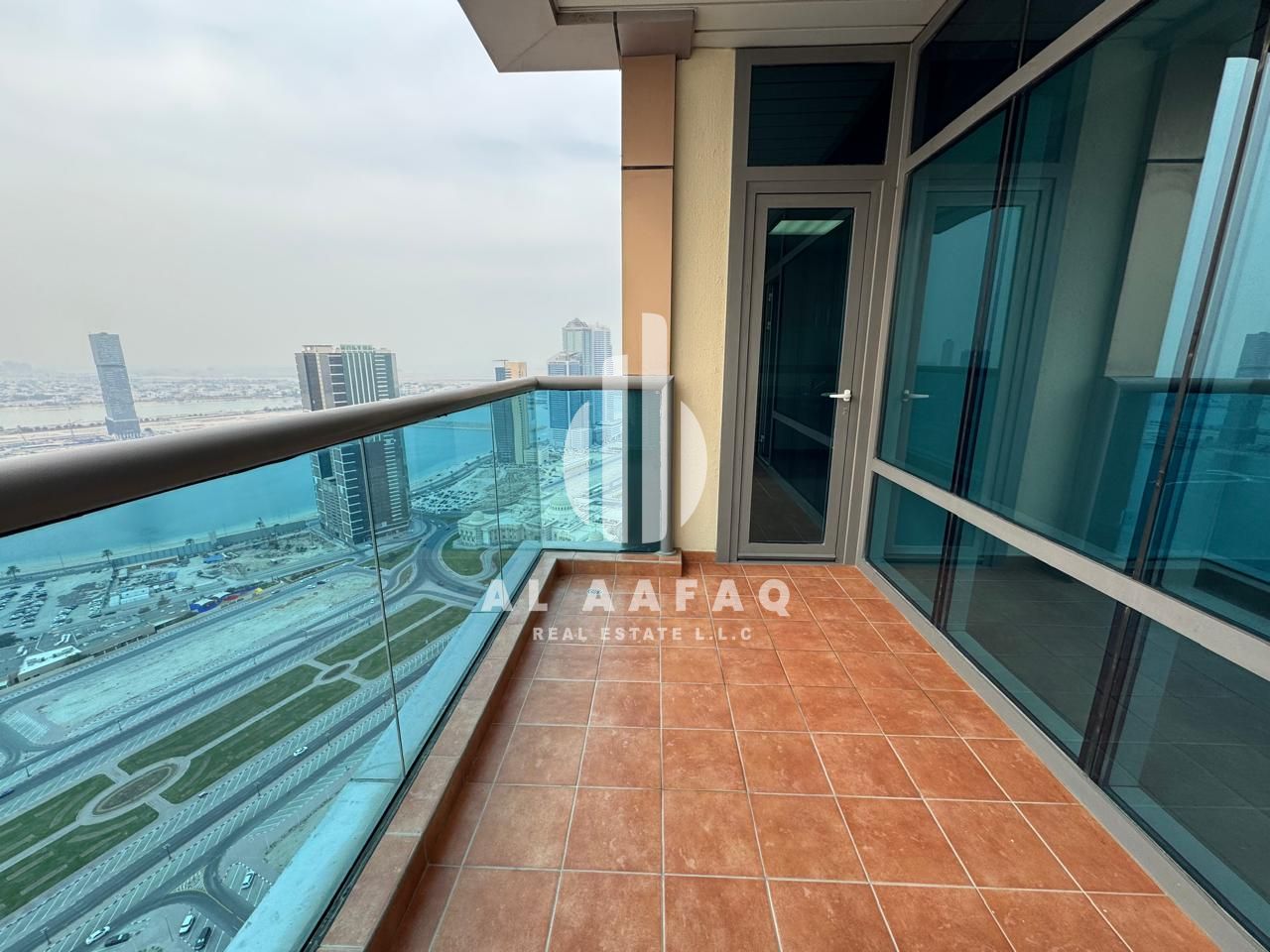 Spacious 1BHK| Master Bedroom| AC Chiller free